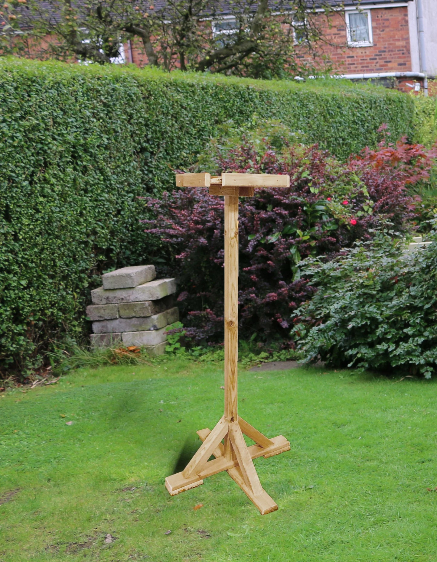 Bird Feeder Table