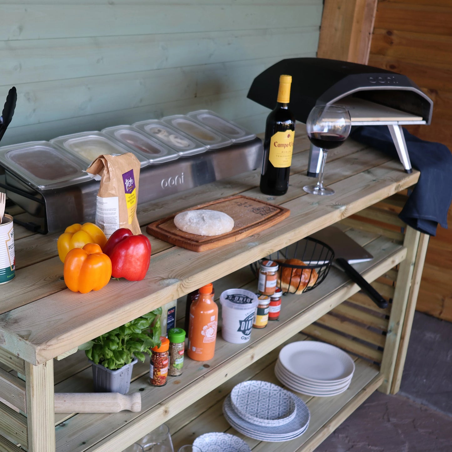 BBQ & Pizza Creation Station
