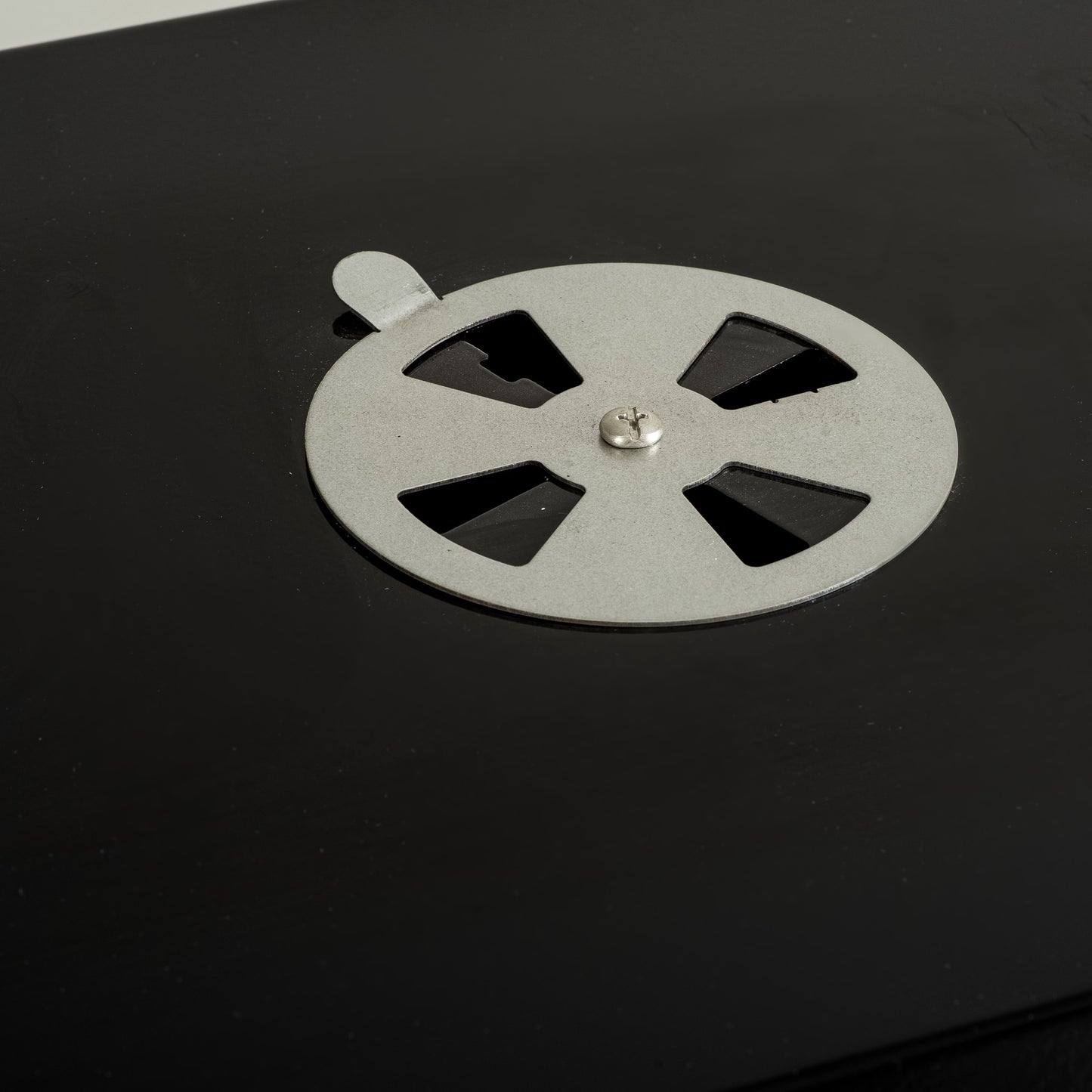 Roast Box 650 Charcoal Barbecue