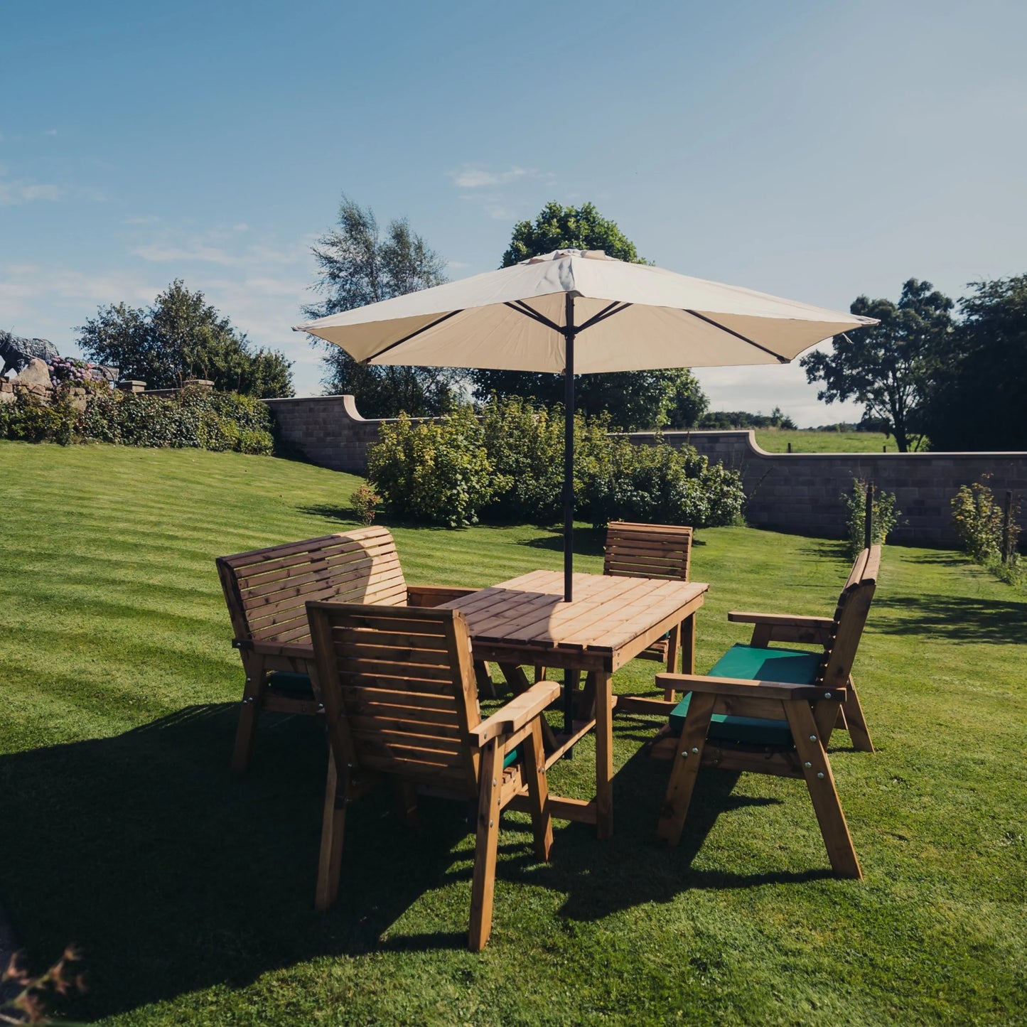 Valley 8 Seat Set 2 X Chairs 2 X 3 Seat Benches