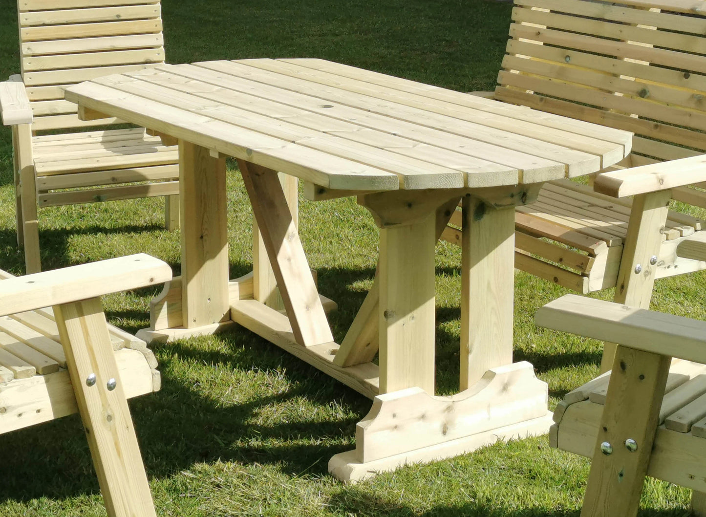 Ergo 6 Seater Table