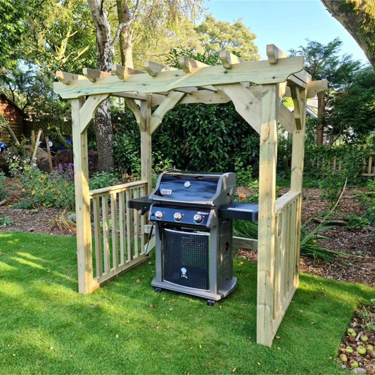 Lilly BBQ Shelter