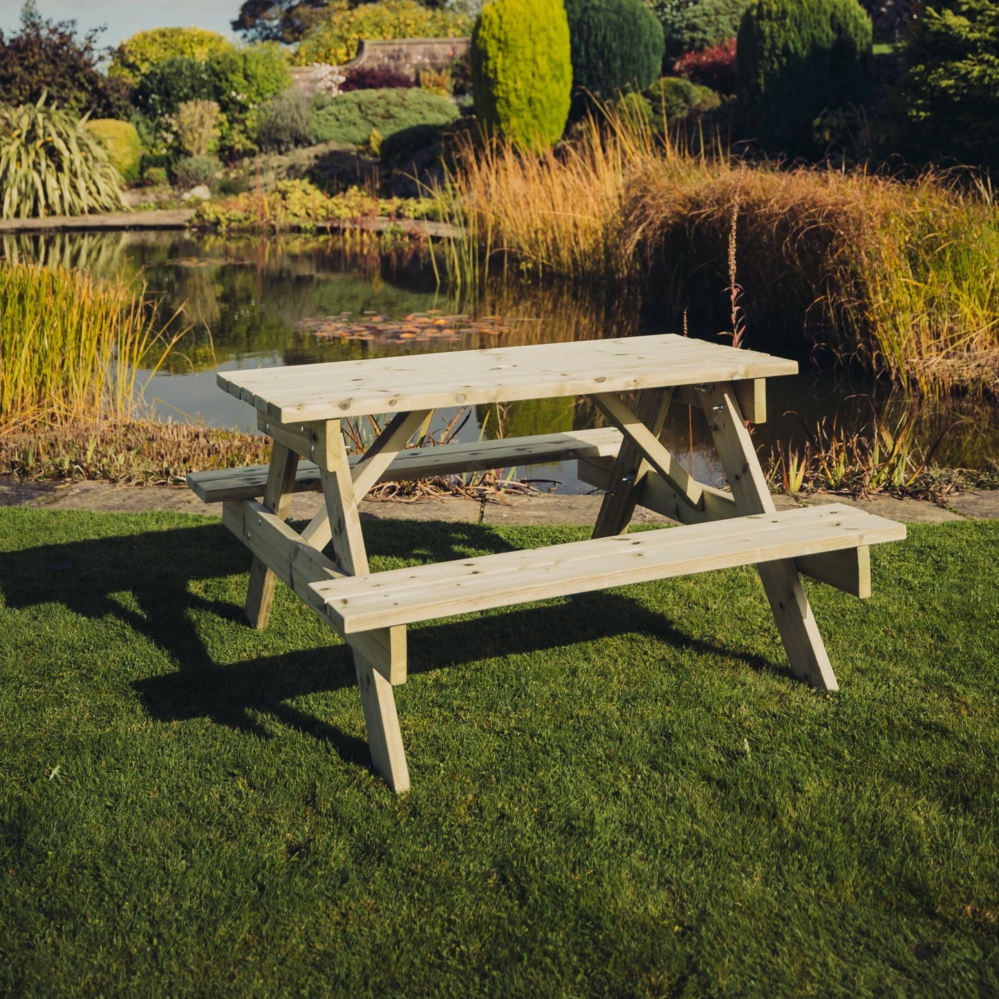 Traditional Picnic Table 1395MM Long