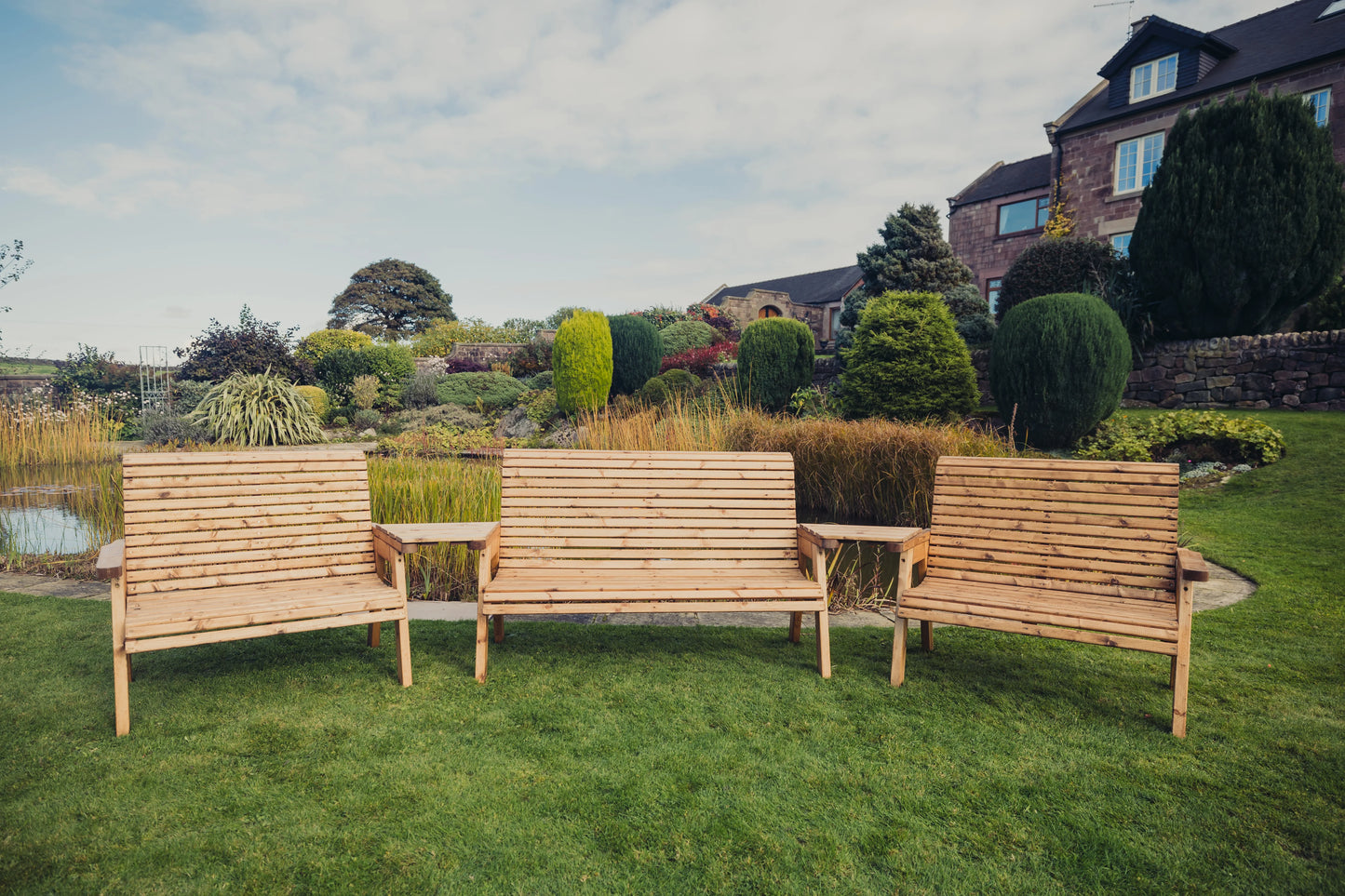Valley 7 Seat Set - 1 X 3 Seat Bench 2 X 2 Seat Bench Angled